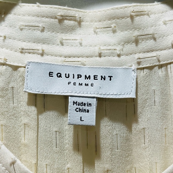 NWOT Equipment Femme Metallic Thread Lustrous Long Sleeve Silk Blouse L Cream - Picture 6 of 8